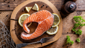 Kanada Atlantisches Lachs Steak Foto iStock Fudio.jpg